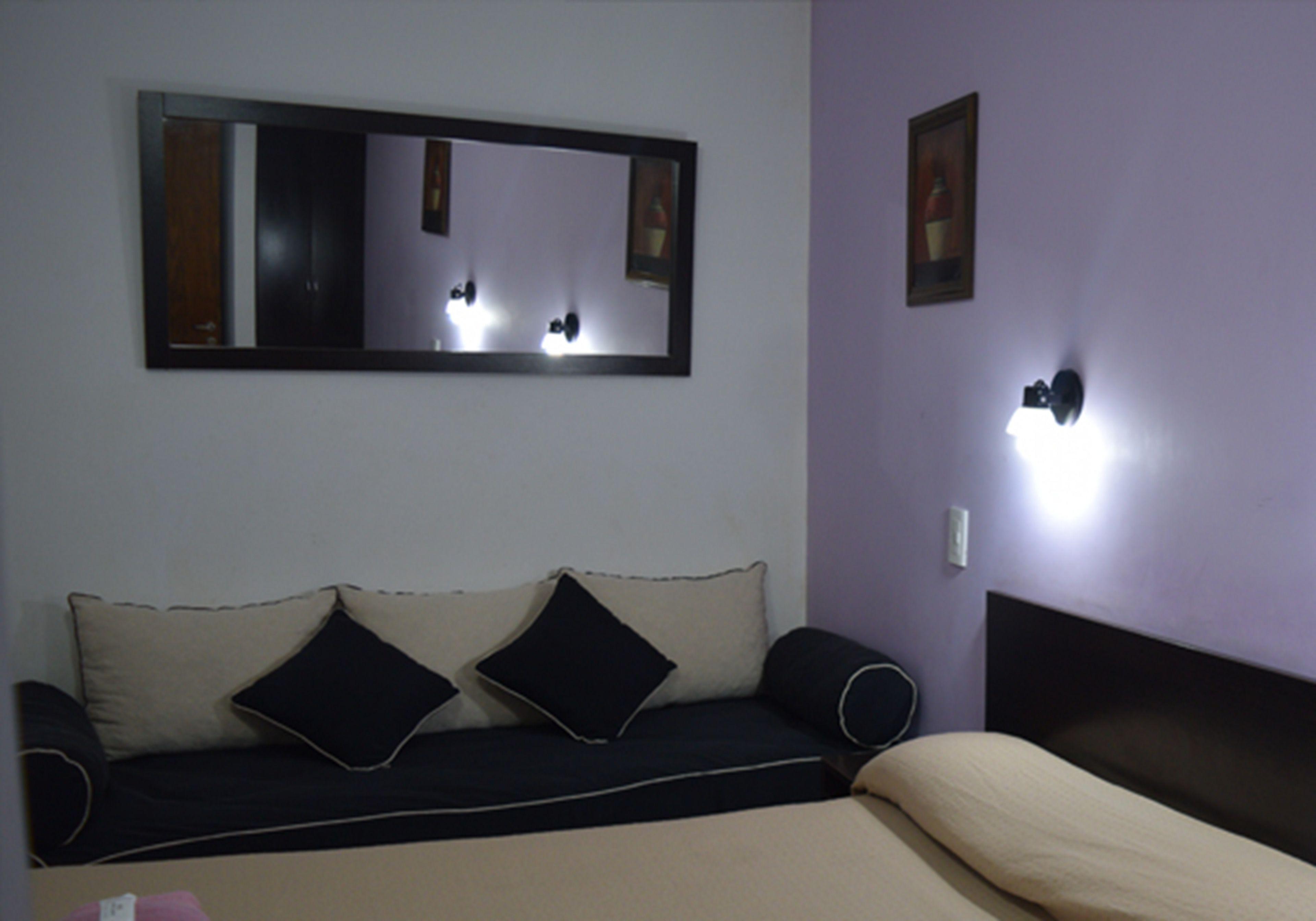 Hotel Quito, Buenos Aires